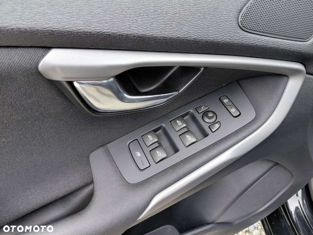 Volvo V40 - 10
