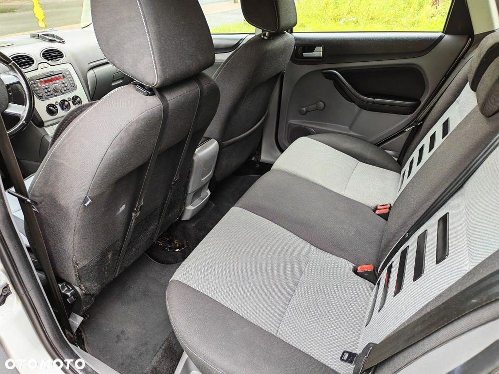 Ford Focus - 6