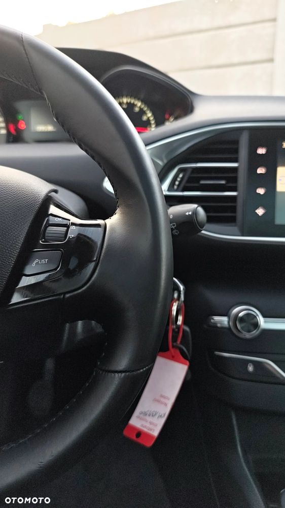 Peugeot 308 PureTech 110 Stop & Start Active Pack - 32