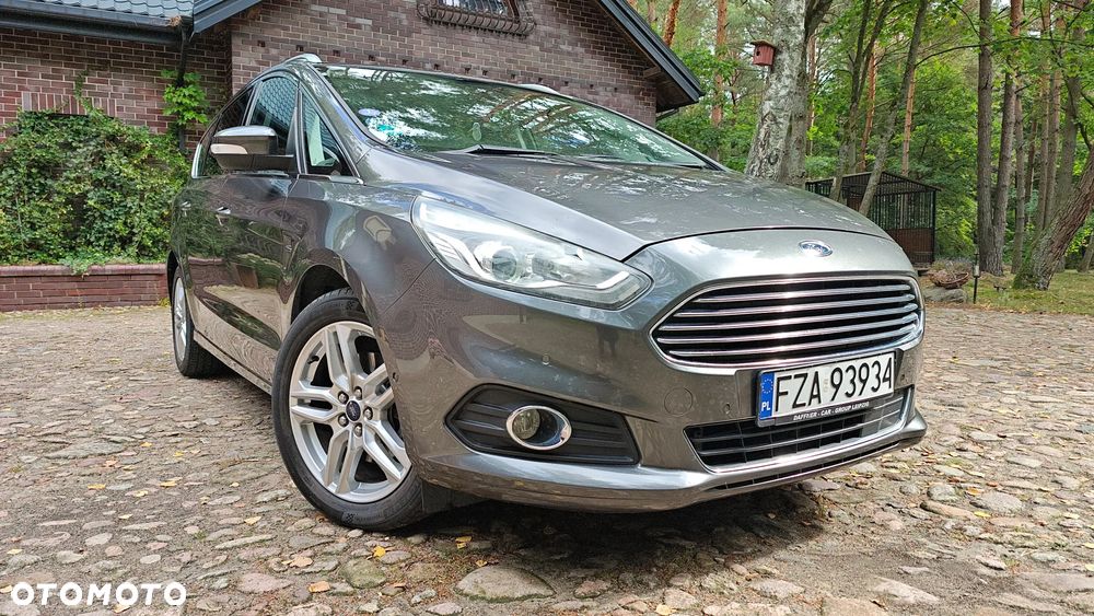 Ford S-Max 1.5 EcoBoost Titanium - 24