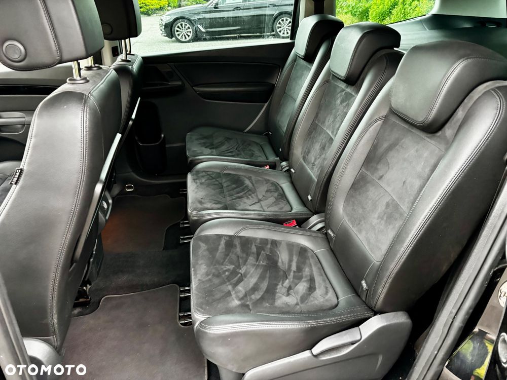 Volkswagen Sharan 2.0 TDI DSG (BlueMotion Technology) Highline - 12