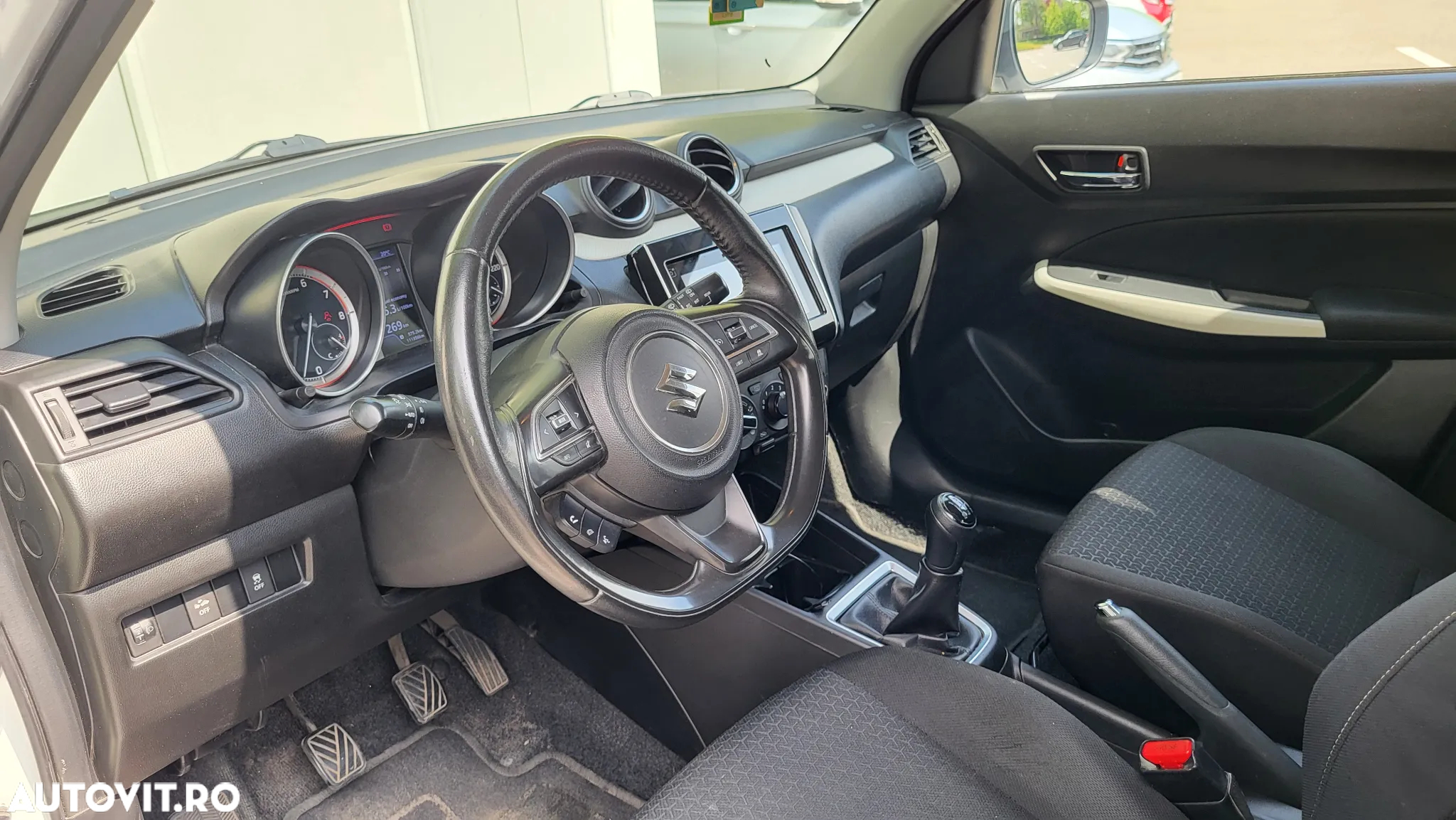 Suzuki Swift M-Hybrid 1.2 Passion - 11