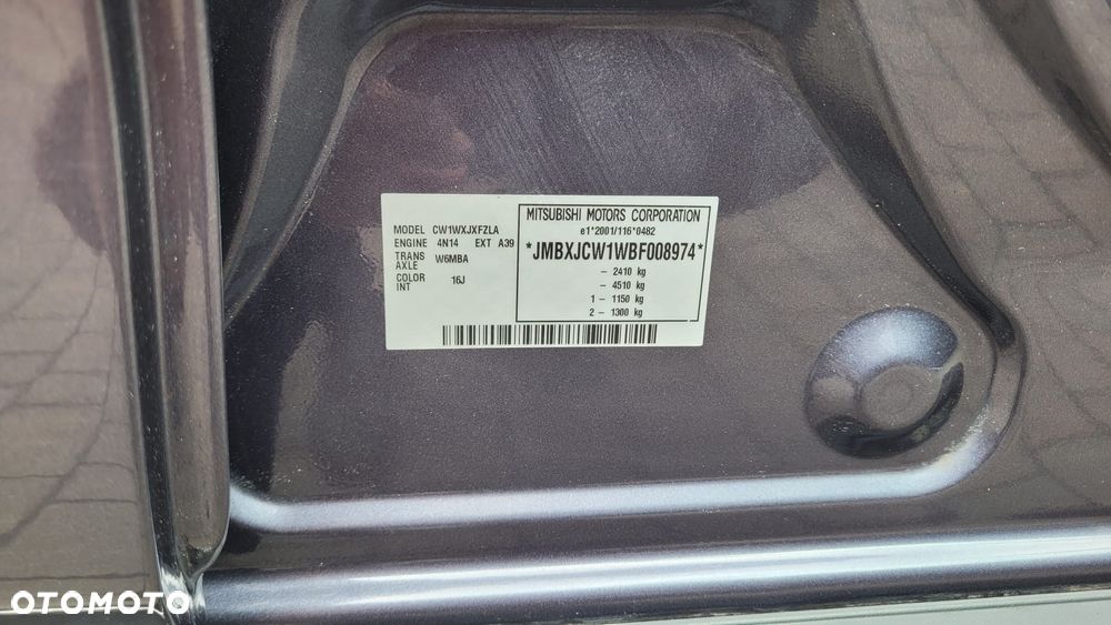 Mitsubishi Outlander 2.2 DI-D 4WD Invite - 34