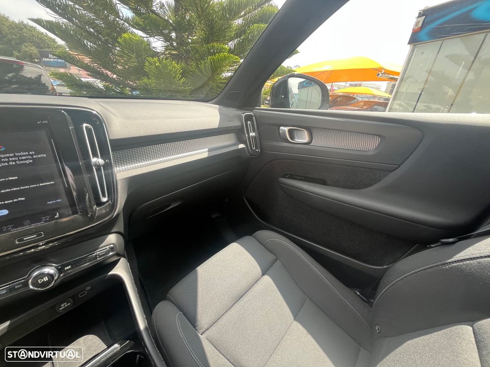 Volvo XC 40 Recharge 69 kWh Single Motor Plus - 37
