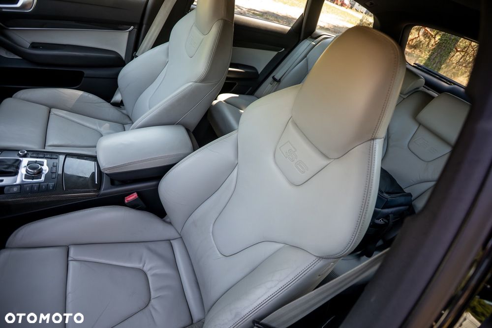 Audi S6 Avant 5.2 FSI Quattro Tiptr - 30