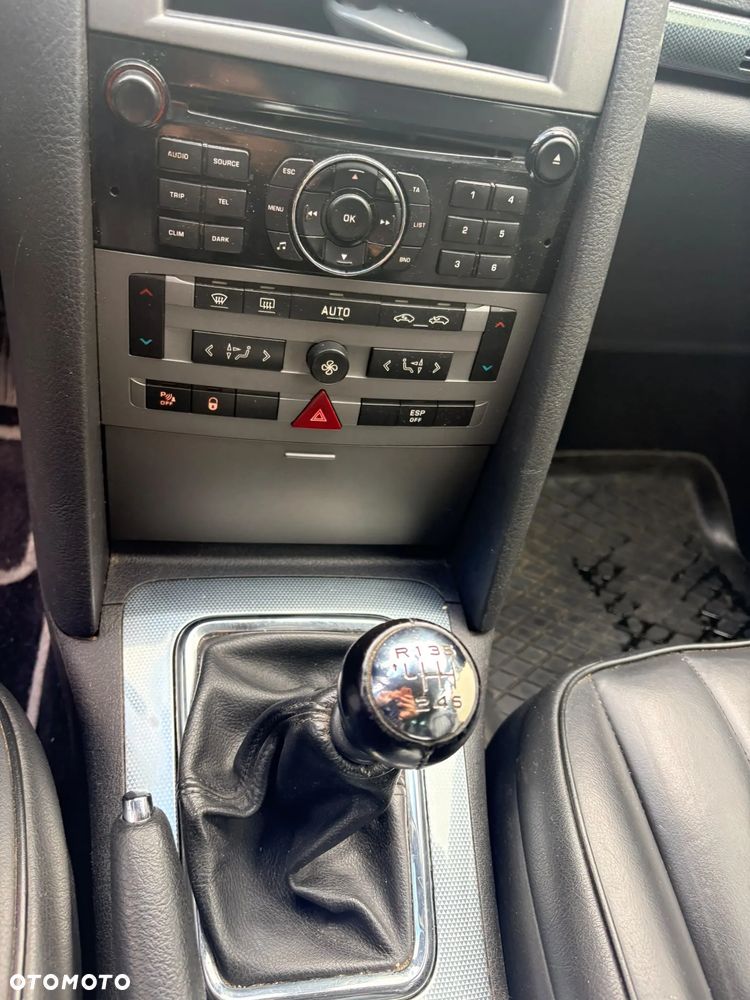 Peugeot 407 - 19