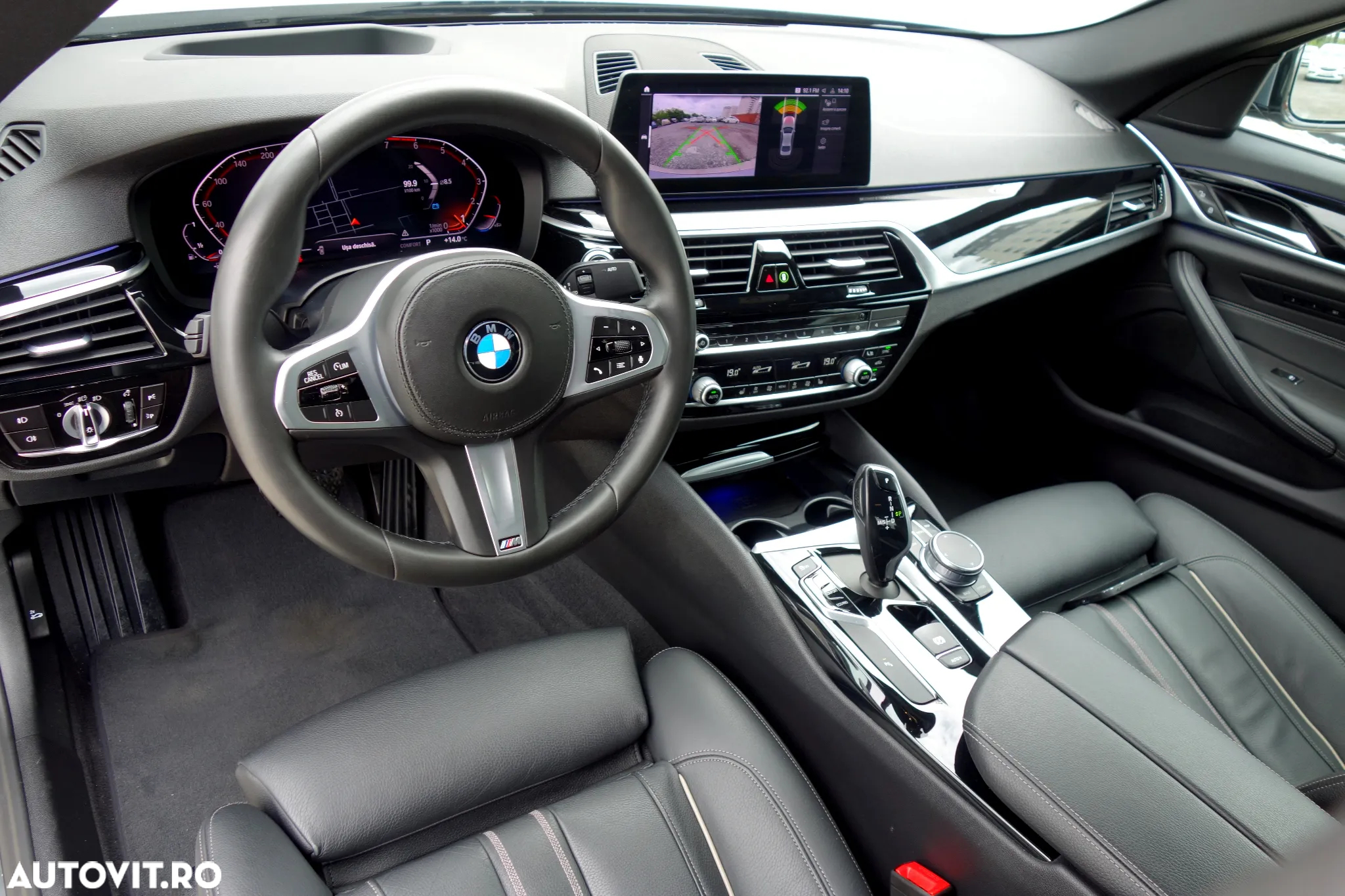 BMW Seria 5 520i AT - 10