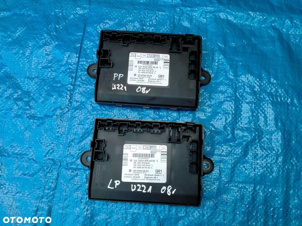 Mercedes W221 Moduł Sterownik Drzwi Przód A2218704593 A2218703693 - 1