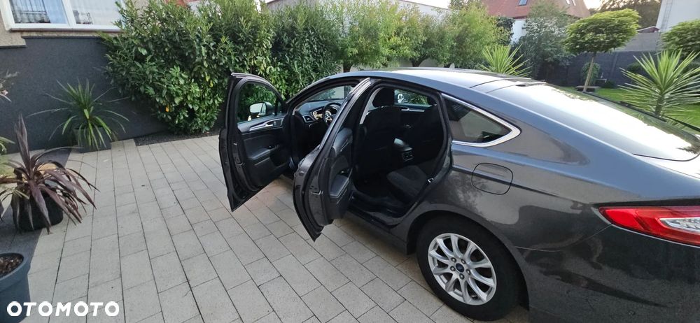 Ford Mondeo 1.6 TDCi Start-Stopp Titanium - 10