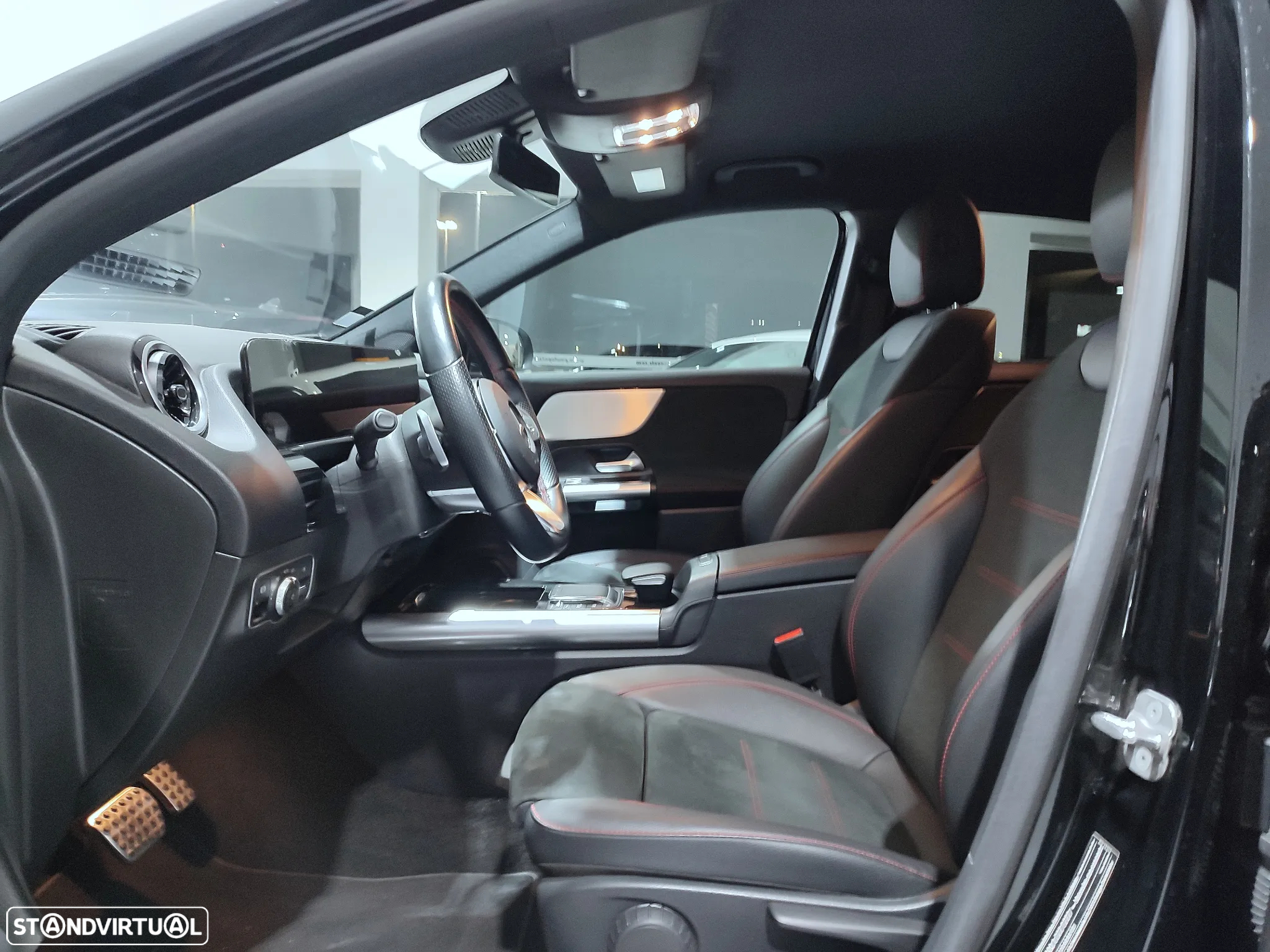 Mercedes-Benz GLA 180 - 6