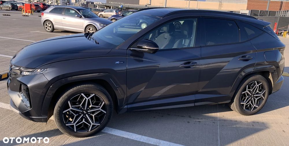 Hyundai Tucson 1.6 T-GDi HEV Platinum N Line 4WD - 16