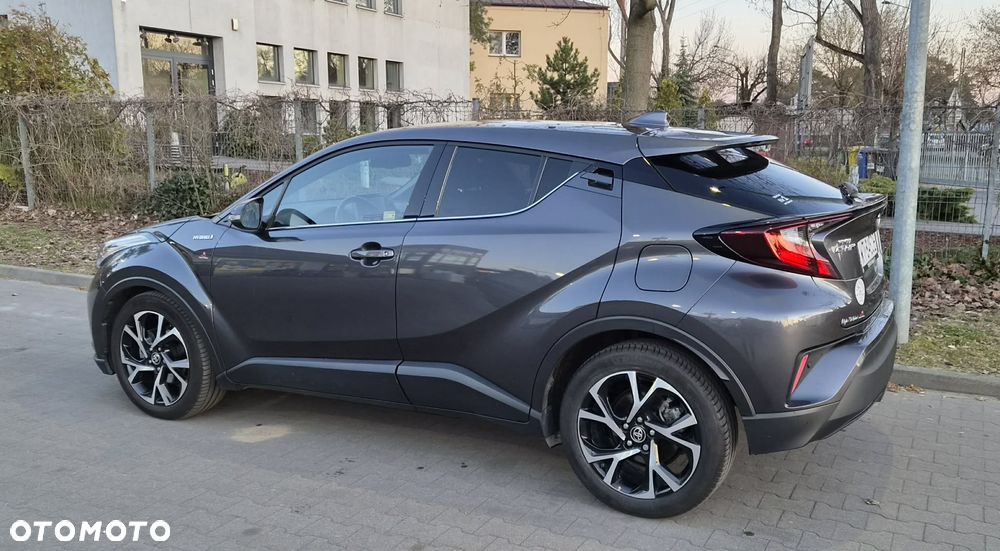 Toyota C-HR - 4