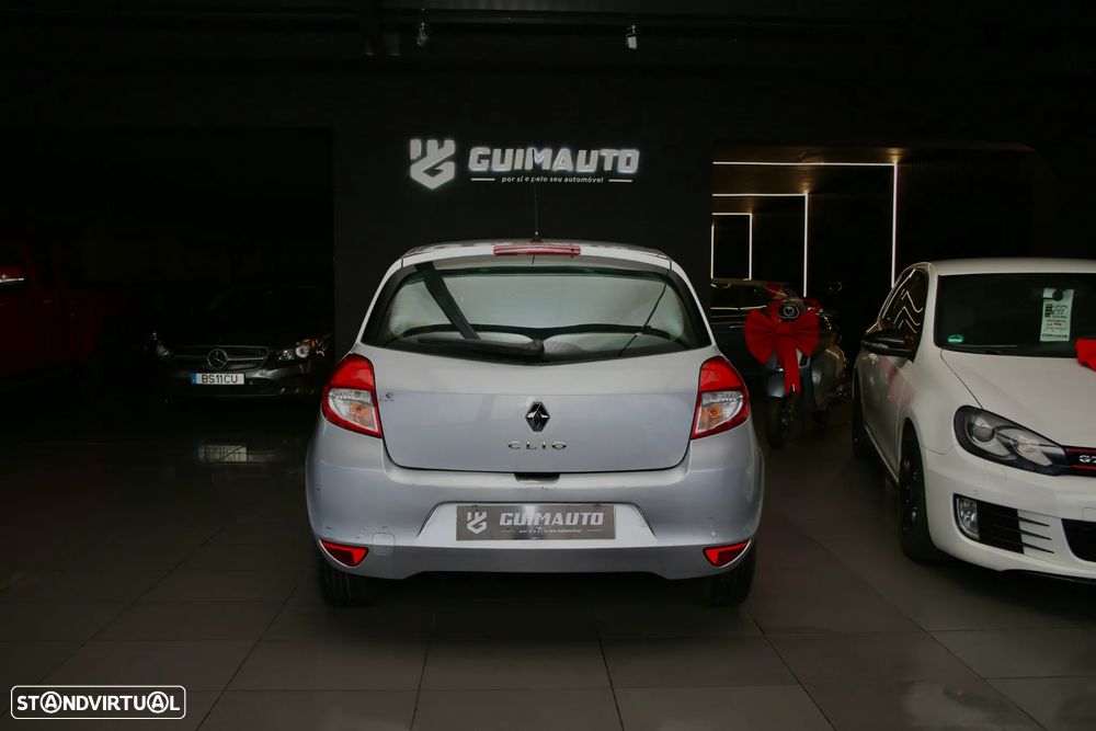 Renault Clio 1.5 dCi Dynamique - 4