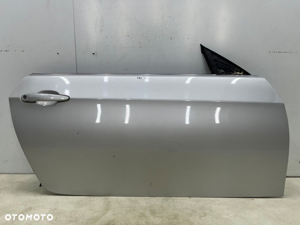 Drzwi BMW 3 E92 E93 06-13r. prawe przednie prawy przód klamka szyba 354/7 Titansliber Metallic