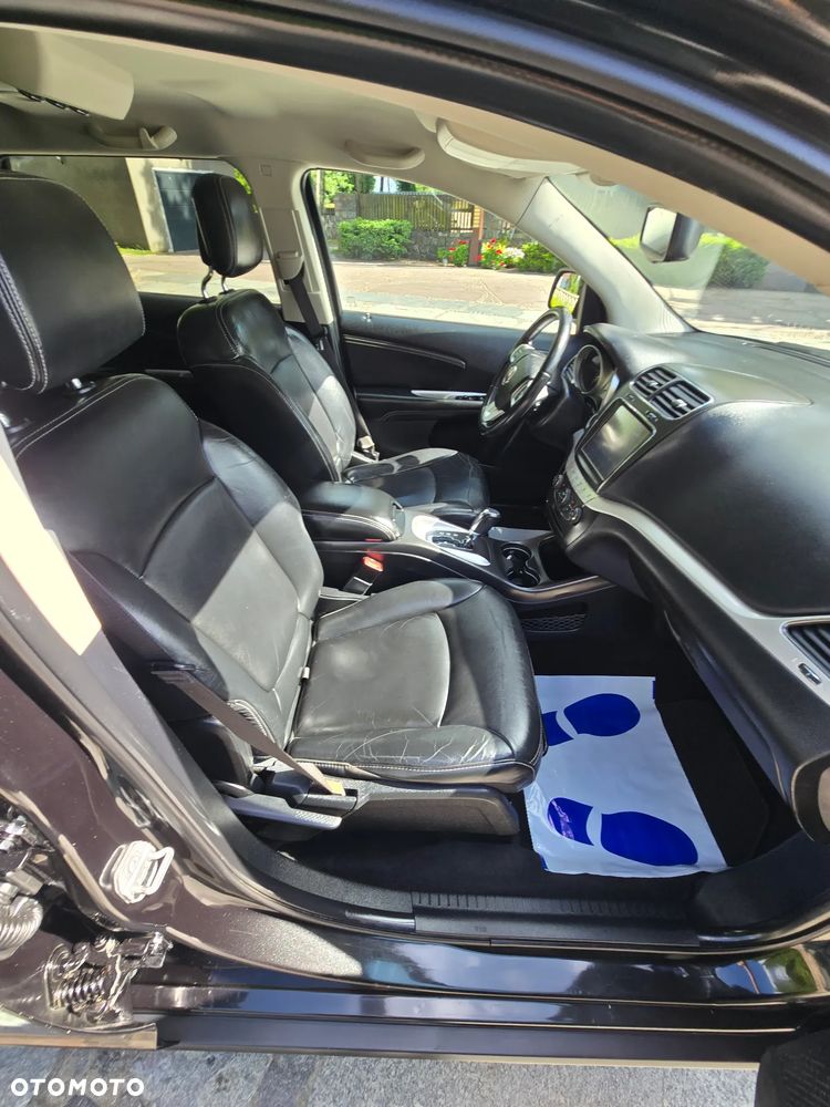 Fiat Freemont 2.0 Multijet 16V DPF Automatik Allrad Black Code - 24