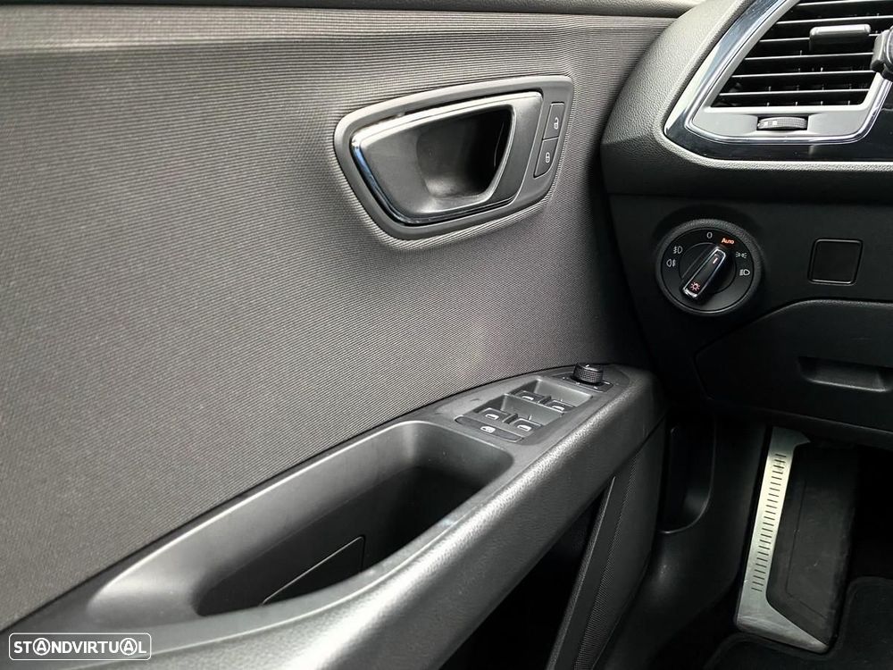 SEAT Leon 1.6 TDI Style Ecomotive - 24