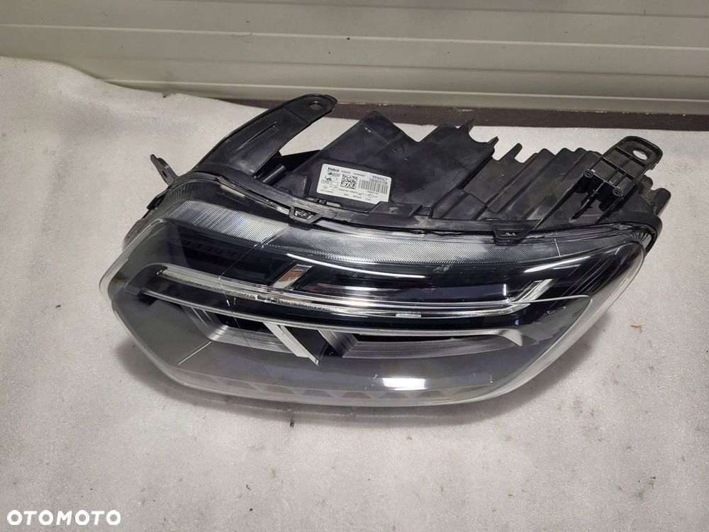 dacia duster ii full led chrom przód strona lewa 260602515r - 3