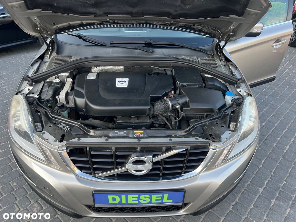 Volvo XC 60 D5 AWD Ocean Race - 10