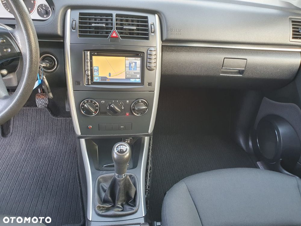 Mercedes-Benz Klasa B 150 BlueEFFICIENCY - 22
