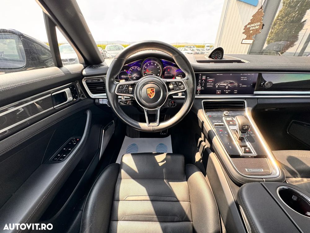 Porsche Panamera 4S Sport Turismo - 27