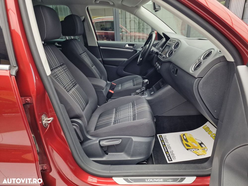 Volkswagen Tiguan - 12