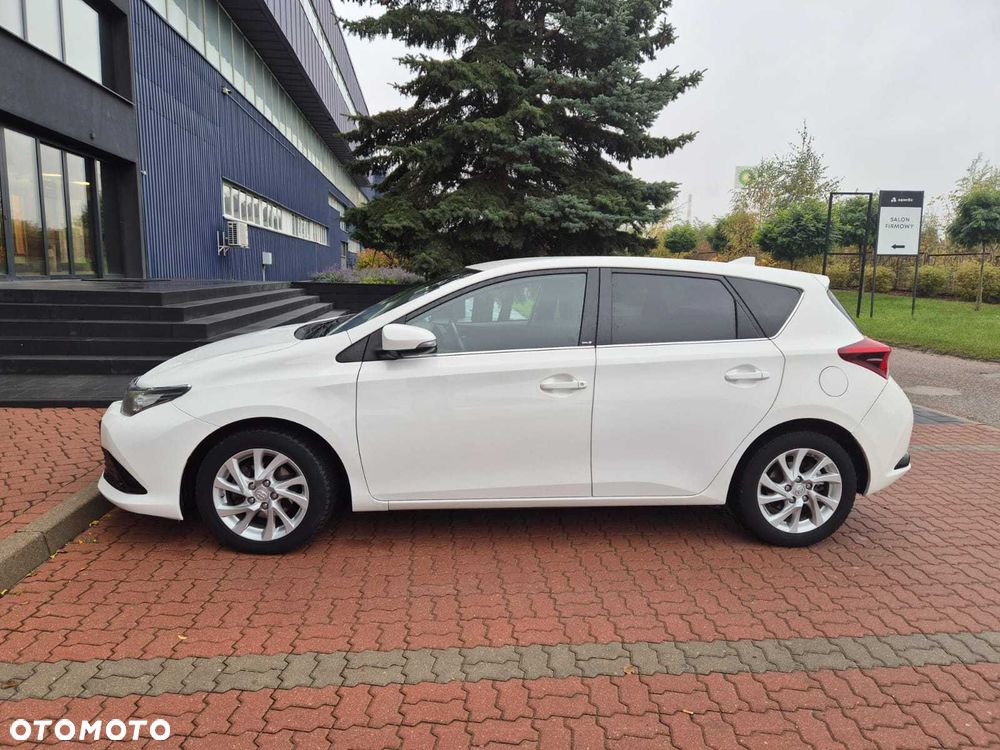 Toyota Auris - 6