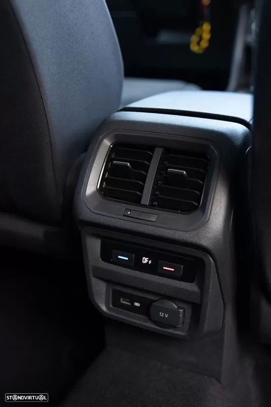 VW Tiguan Allspace 2.0 TDI Confortline DSG - 14