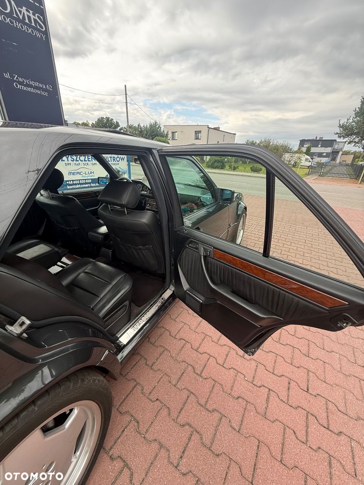 Mercedes-Benz W124 (1984-1993) - 17