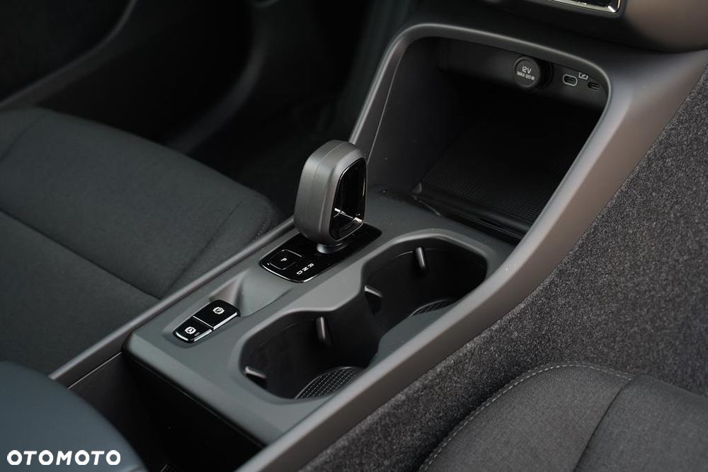 Volvo XC 40 B3 Essential - 20
