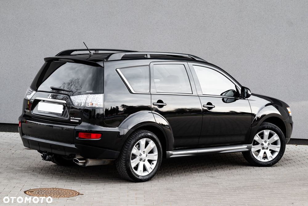 Mitsubishi Outlander 2.4 4WD CVT Intense - 10