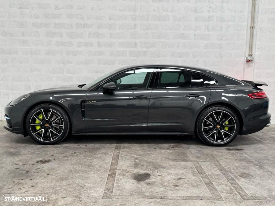 Porsche Panamera 4 E-Hybrid - 9