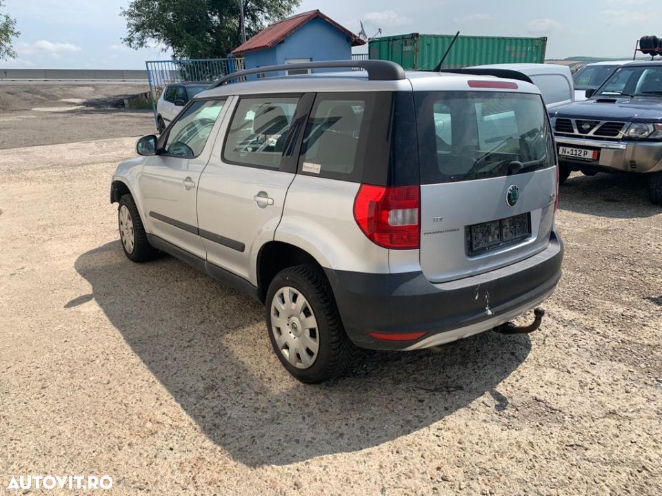 Dezmembrez piese Skoda YETI - 2