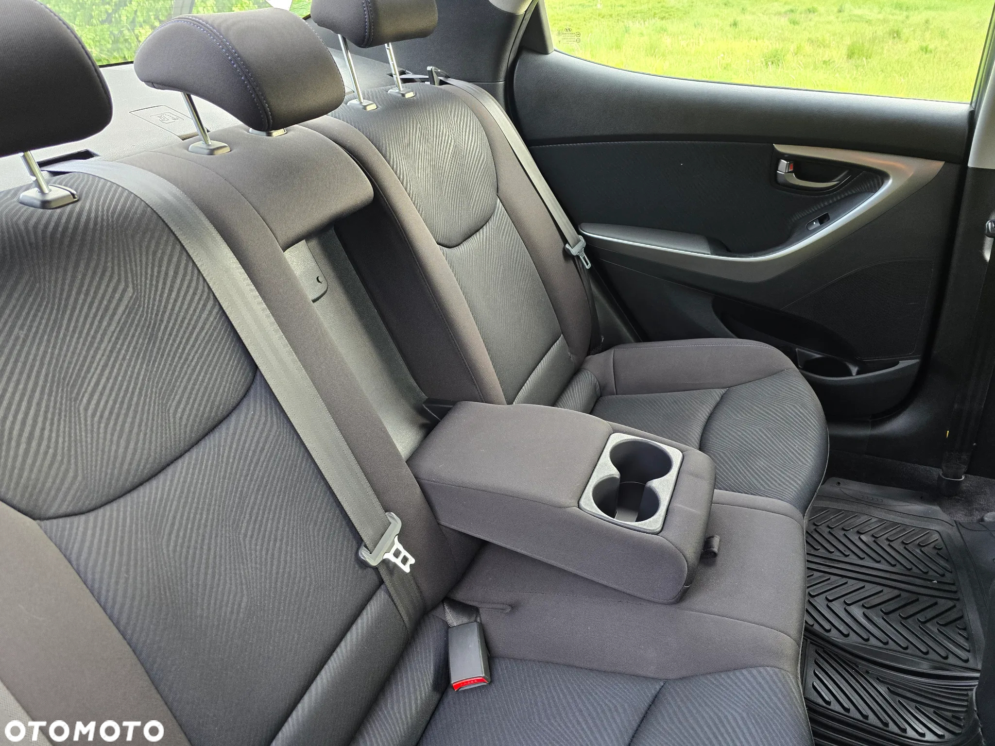 Hyundai Elantra 1.6 Comfort - 22