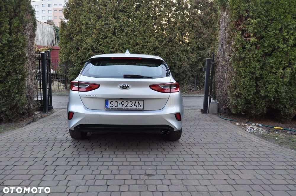 Kia Ceed - 5