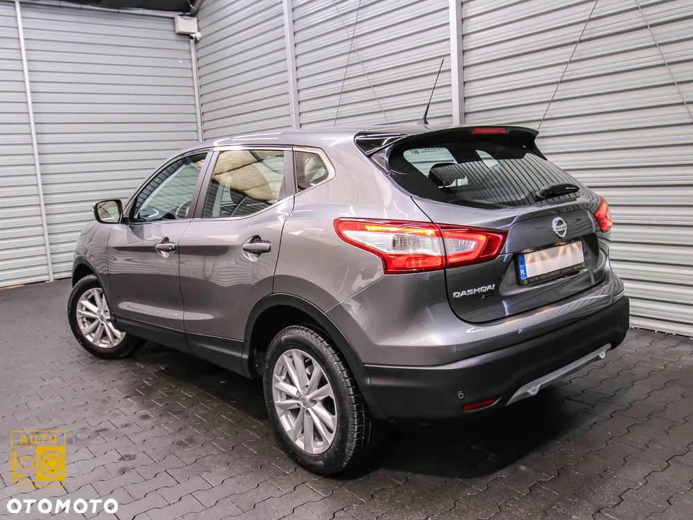 Nissan Qashqai 1.6 DCi ALL-MODE 4x4i N-Connecta - 3