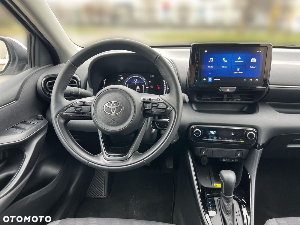 Toyota Yaris Hybrid 1.5 Style - 17