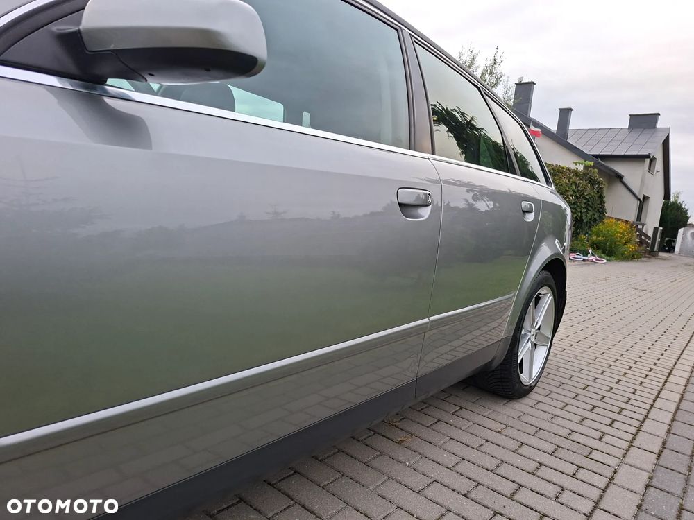 Audi A4 Avant 2 - 12