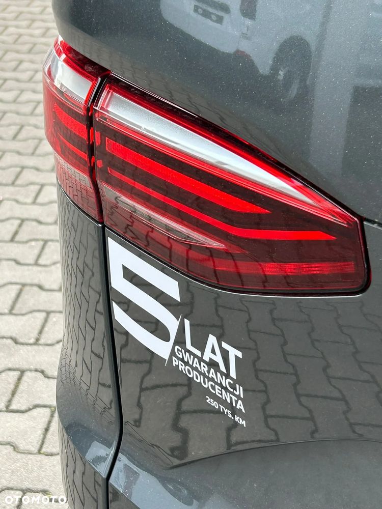 Volkswagen Multivan 2.0 TDI L2 Edition DSG - 7