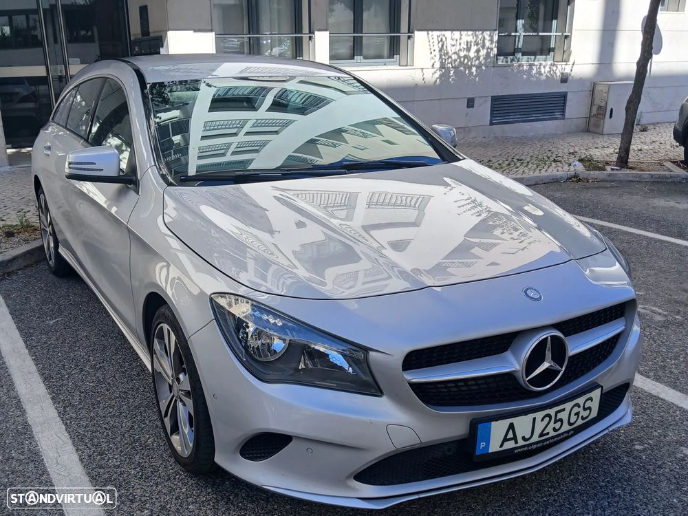 Mercedes-Benz CLA 220 Shooting Brake d 4Matic 7G-DCT Urban - 2