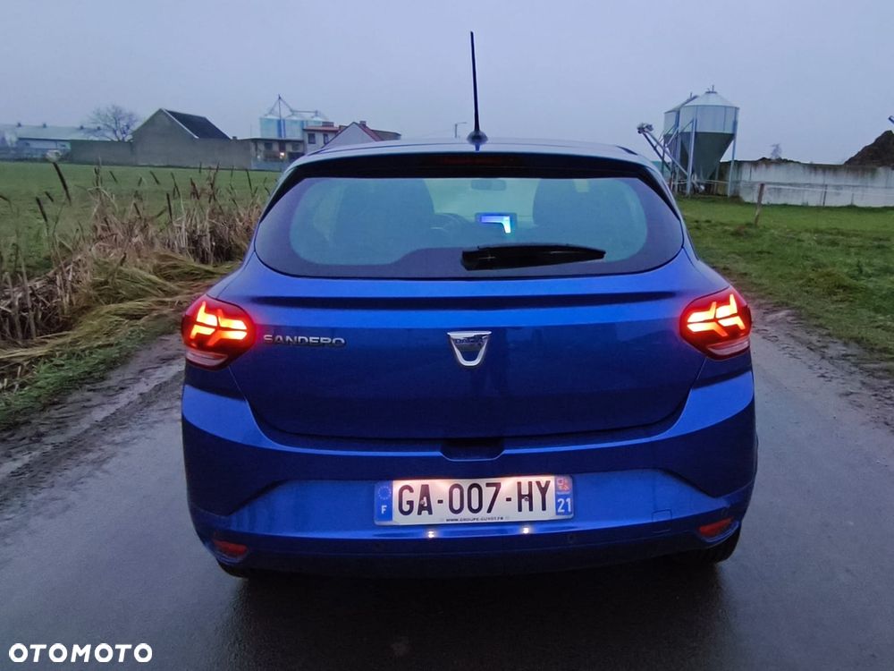 Dacia Sandero - 4