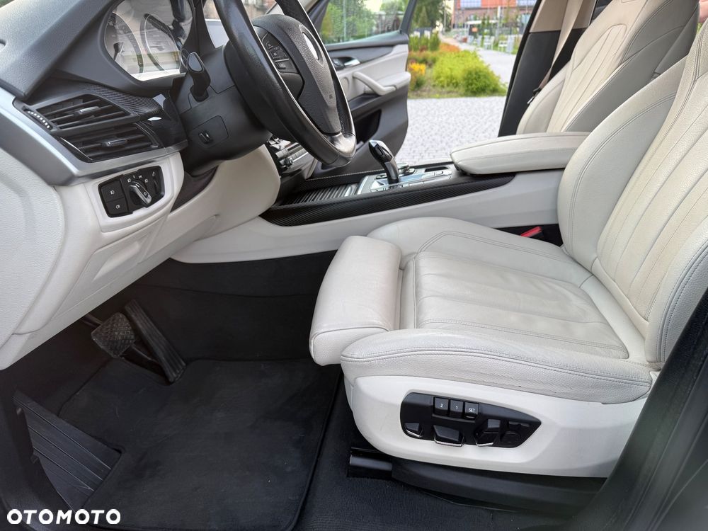 BMW X5 xDrive25d - 16