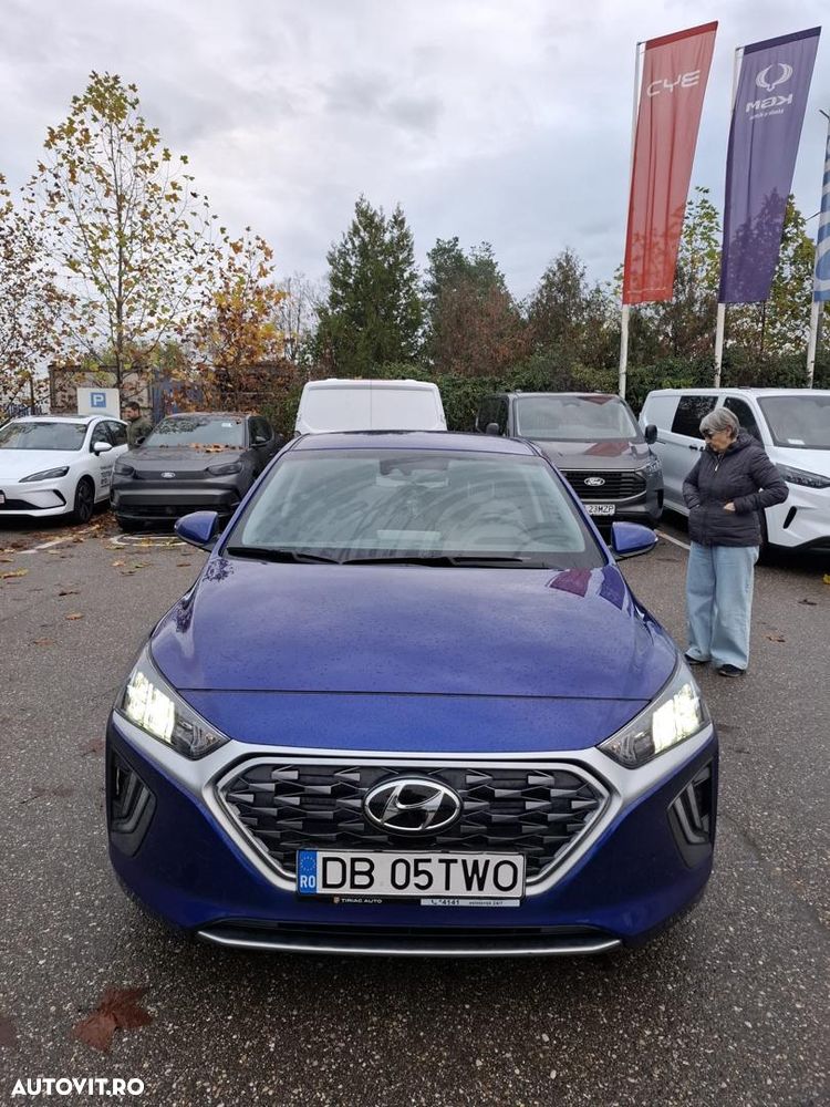 Hyundai IONIQ Plug-In Hybrid 1.6 141CP Exclusive - 4