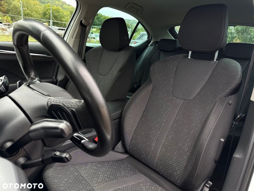 Skoda Octavia 2.0 TDI SCR Style DSG - 12