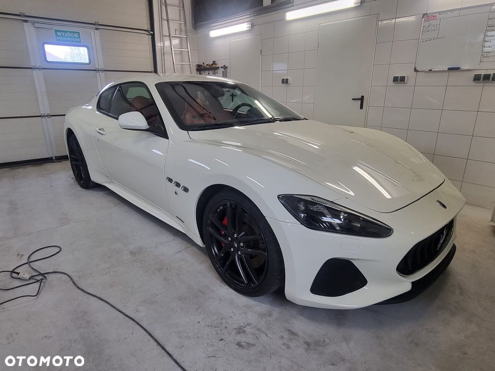 Maserati GranTurismo Sport - 20