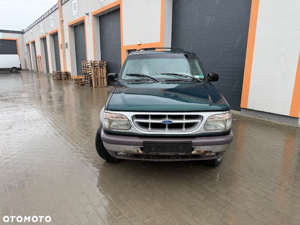 Ford Explorer Highclass - 3