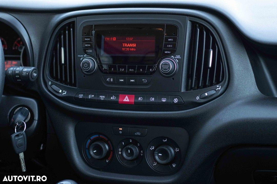 Fiat Doblo Combi 1.6 Mjet 90 CP Confort - 30