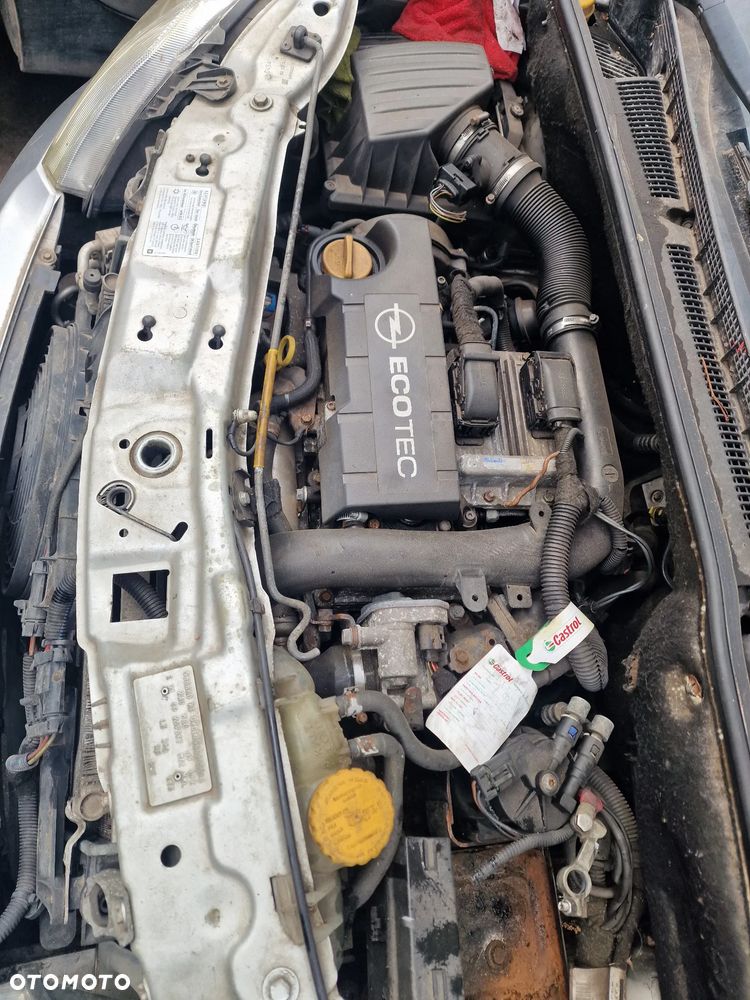 Opel meriva a 1.7 Z17DTH skrzynia F23 lakier Z157 na części - 6
