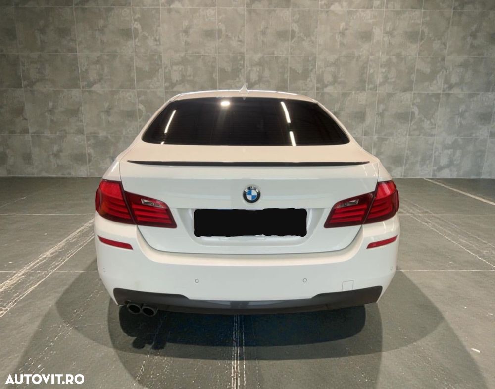 BMW Seria 5 525d Sport-Aut. - 8