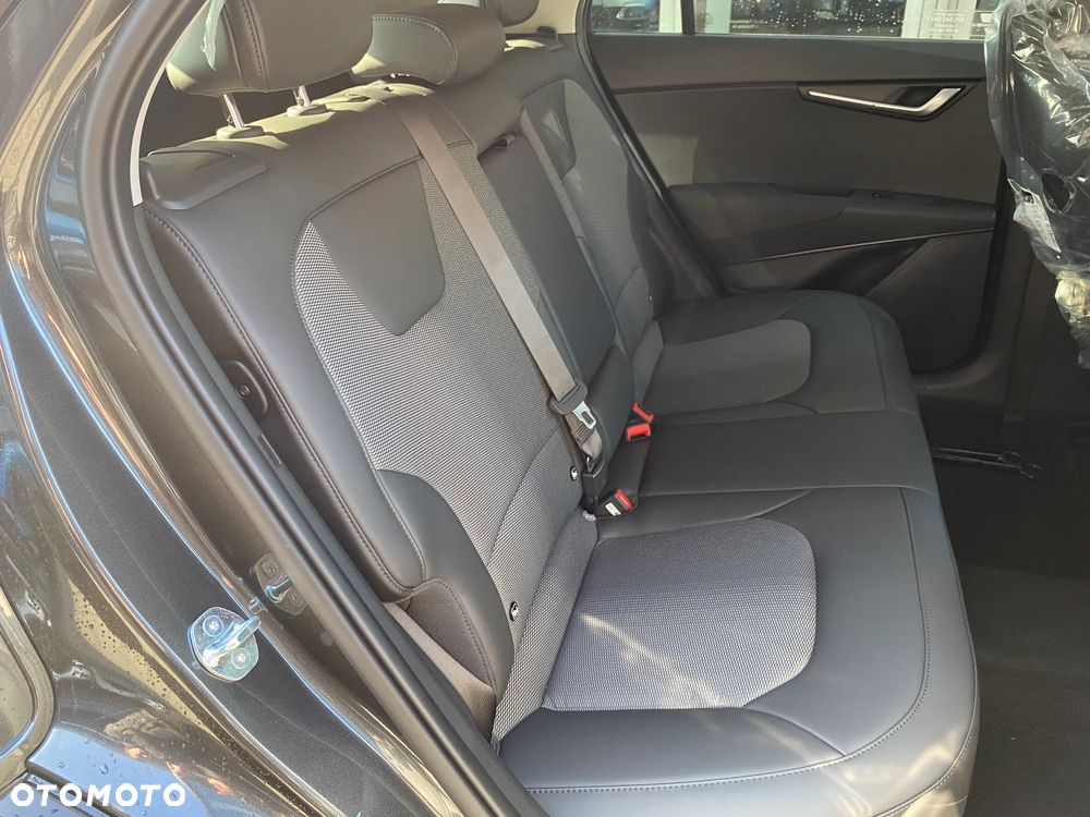 Kia Niro 1.6 GDI Hybrid Business Line - 12