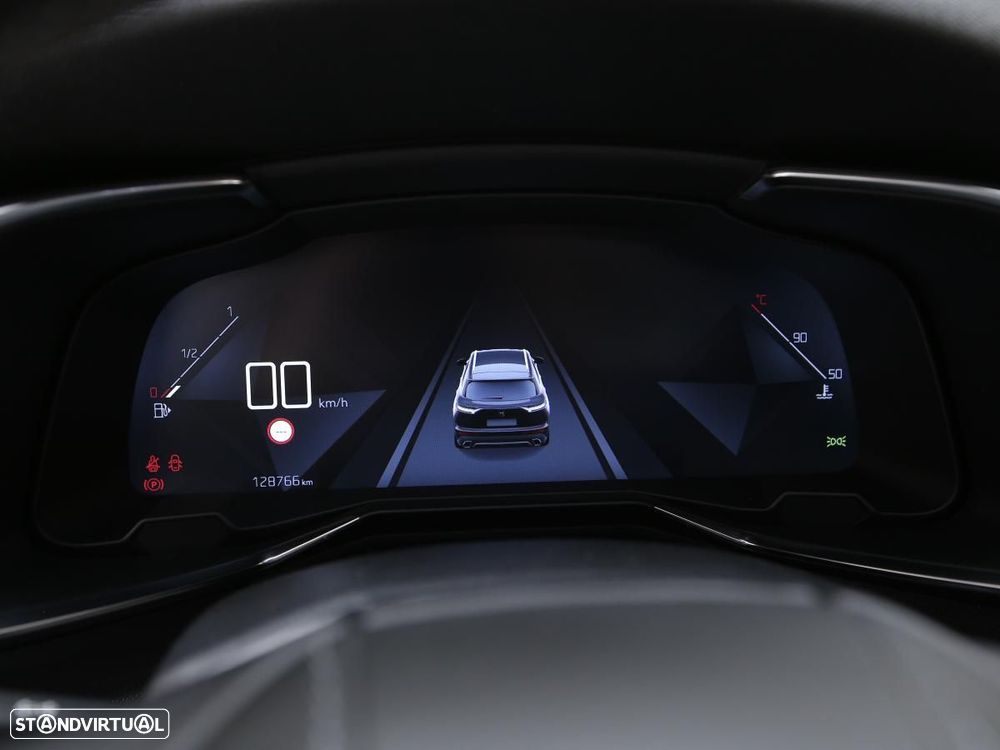 DS DS7 Crossback - 20